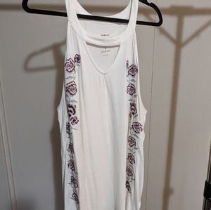 Torrid Super Soft Knits White Embroidered Top Roses Floral 3